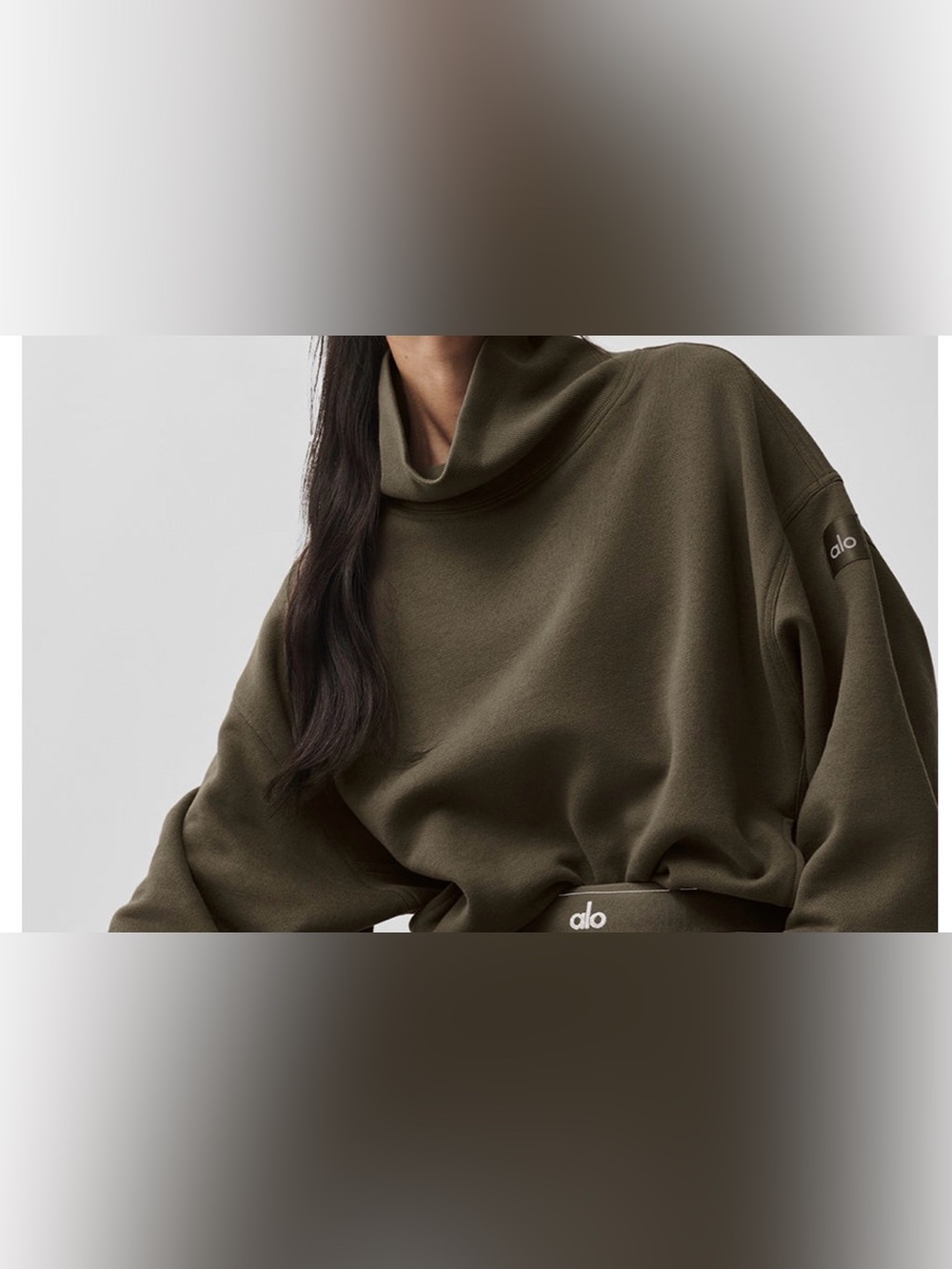 Alo Yoga Hazy Mock Neck Pullover